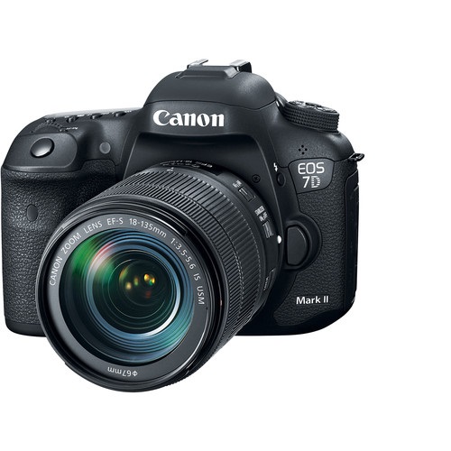 Canon EOS 7D Mark II DSLR Camera with 18-135mm f/3.5-5.6